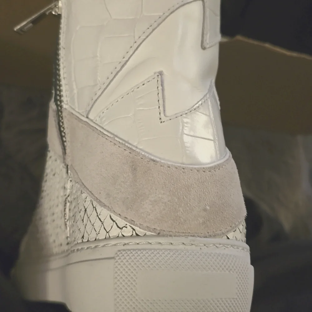 New!! Zadig & Voltaire, High Flash Keith Sneakers, Blanc(White), Size 38 - NIB - Picture 14 of 14